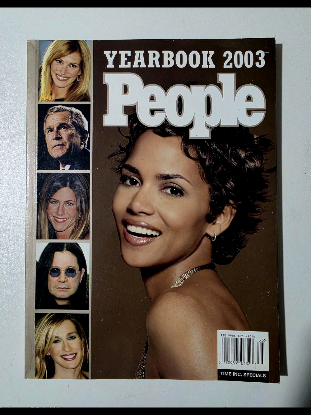 People Yearbook 2003 144 Pages Collectible